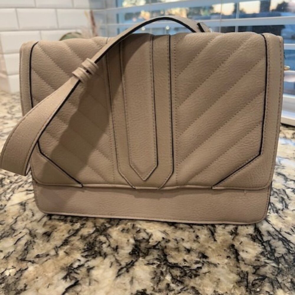 Steve Madden Purse